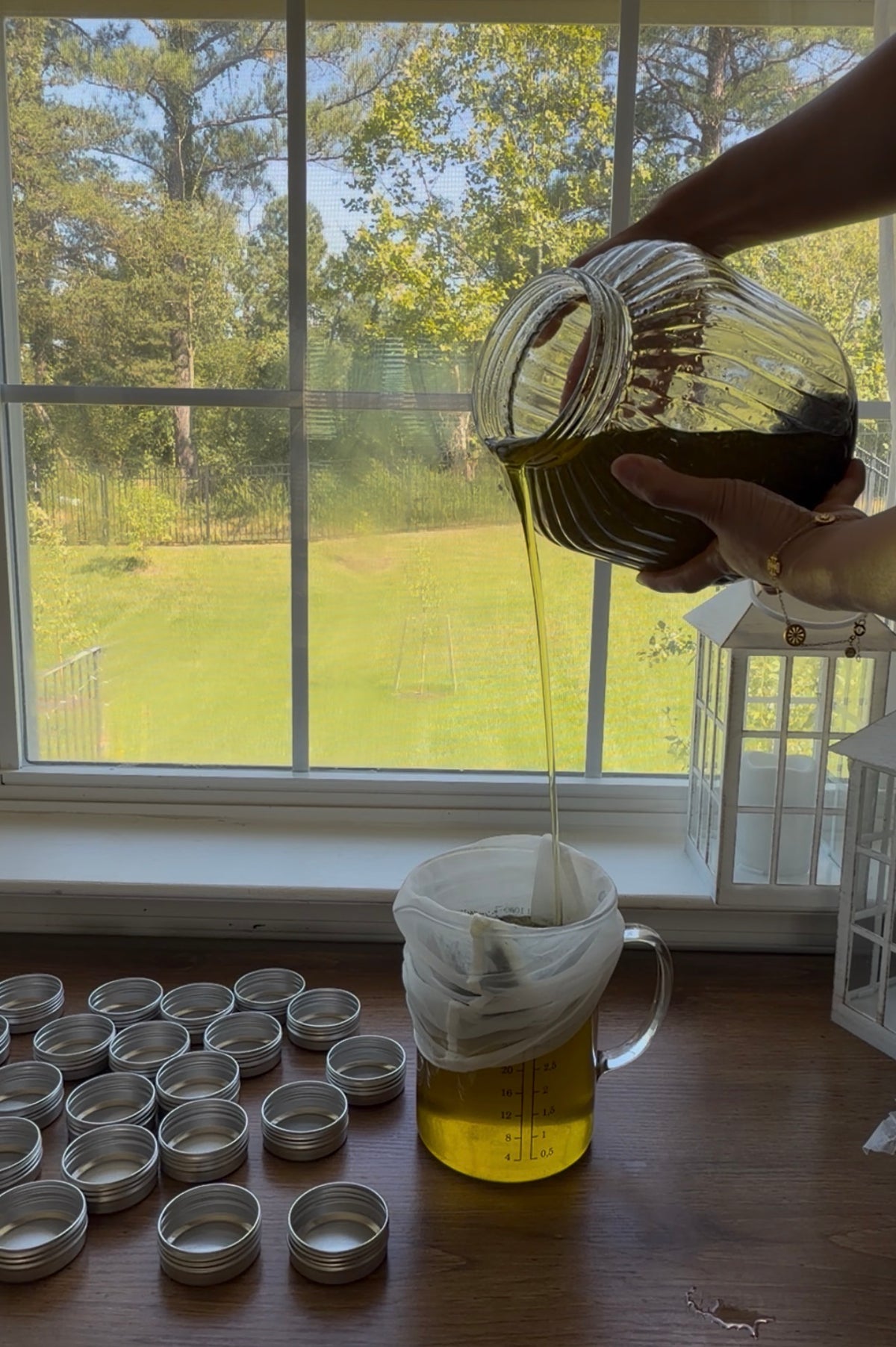 Soothing Nettle Salves